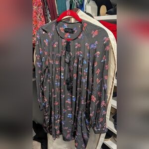 Hatch Collection Black Maternity Tunic with Red and Blue Floral Print